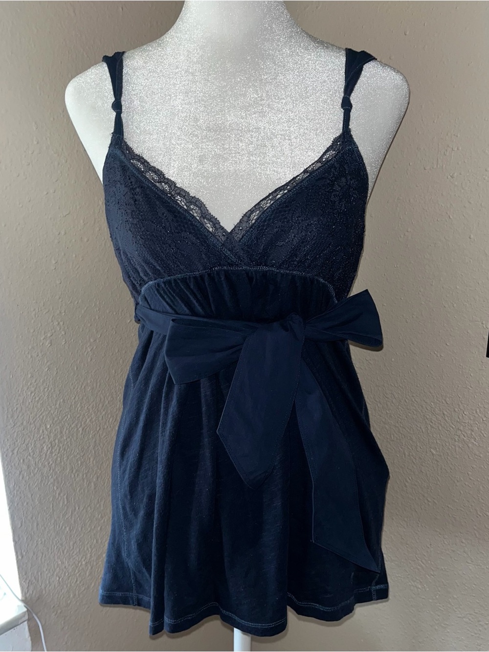 Vintage Y2K Abercrombie & Fitch 2000s Lace Babydoll Tank Top with Bow